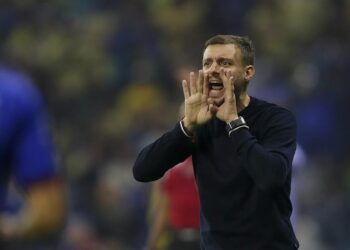 Líder Cruz Azul recibe al Guadalajara de Gago en esperado duelo en México