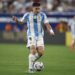 Sin Messi ni Di María, Argentina estrena e bicampeonato de América ante Chile