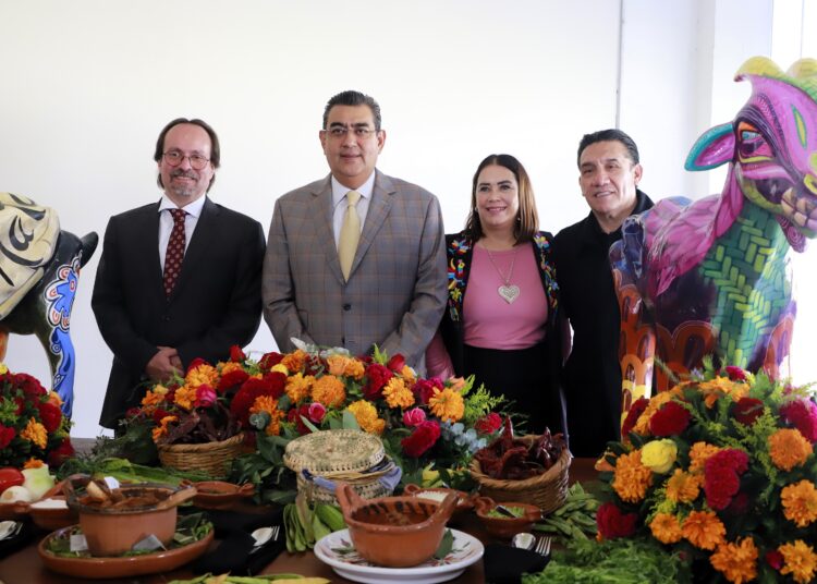 Nascar y Mole de Caderas, oferta turística de octubre en Puebla 