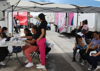 Ayuntamiento de Puebla acerca servicios municipales a colonias