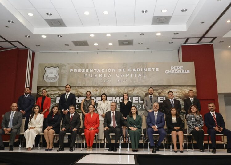 Pepe Chedraui presenta a miembros de su gabinete