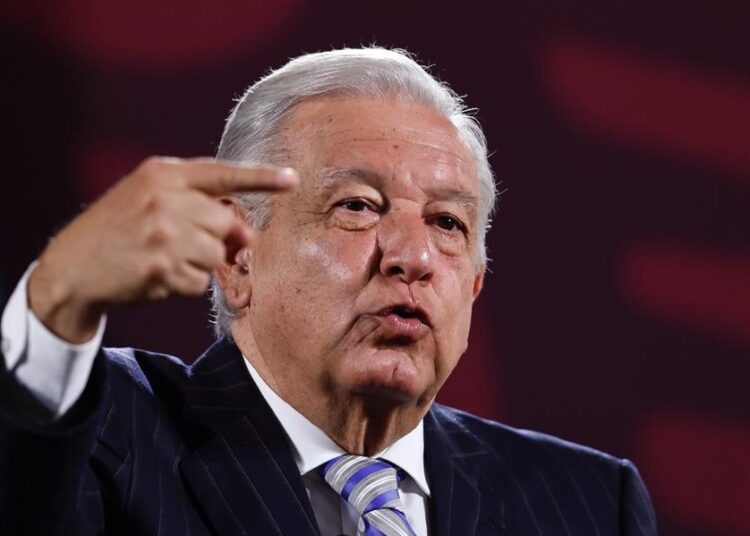 Juicios de amparo para frenar reforma al Poder Judicial no funcionan: AMLO