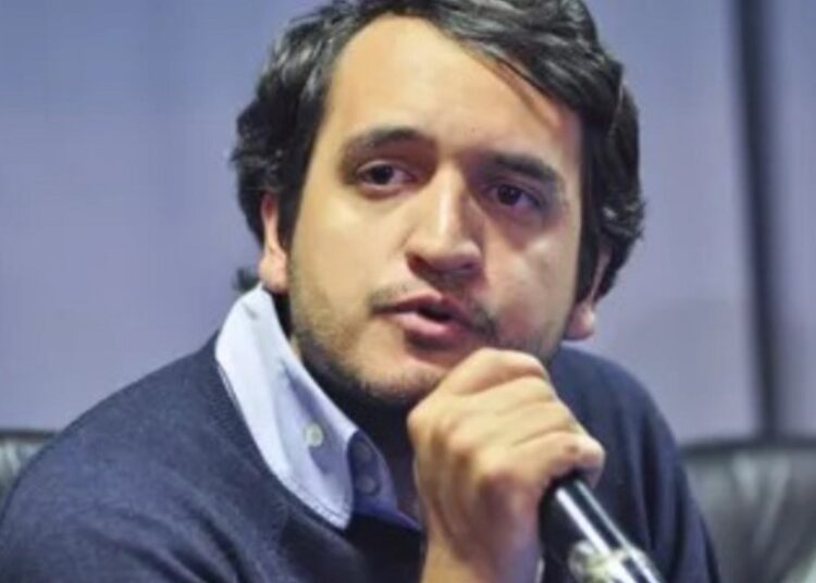 AMLO confirma que su hijo participará en Morena