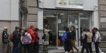Inicia Bienestar pago de pensiones y programas de septiembre-octubre