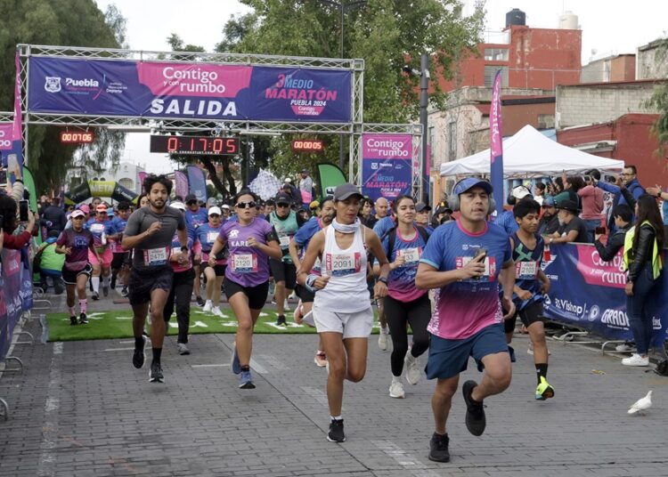 Gran éxito tercera edición del Medio Maratón Puebla 2024