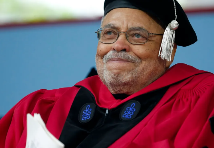 Muere James Earl Jones, actor que puso voz Darth Vader en Star Wars