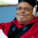 Muere James Earl Jones, actor que puso voz Darth Vader en Star Wars