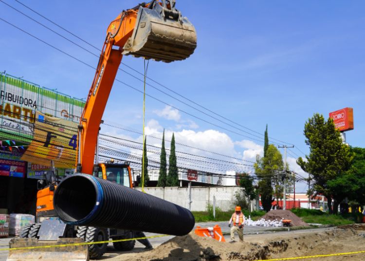 Avanzan en San Baltazar obras en bulevar Xicoténcatl en Texmelucan