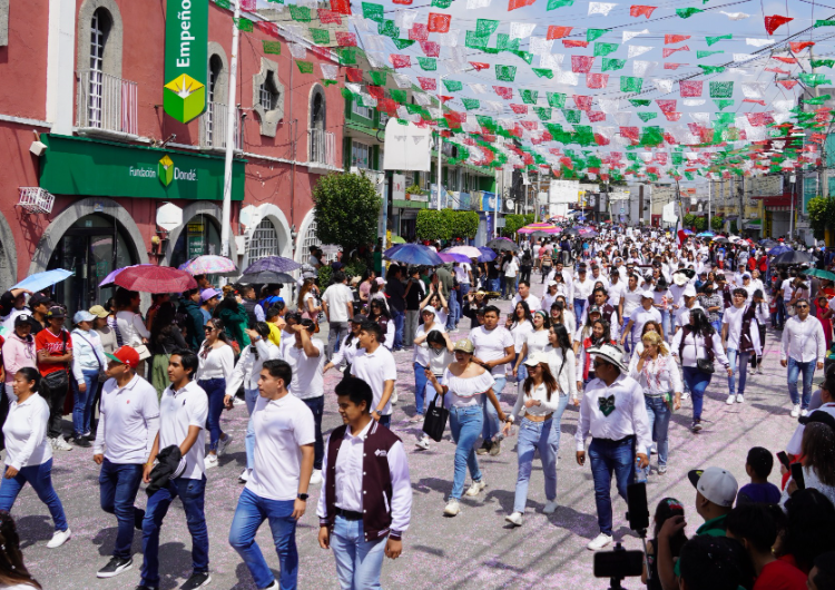 Texmelucan celebra desfile por 214 Aniversario de Independencia