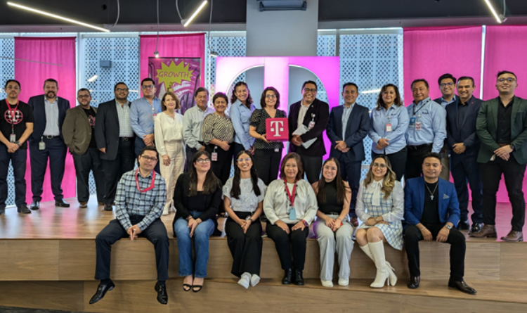 BUAP realiza alianza con T-Systems en beneficio de la comunidad estudiantil