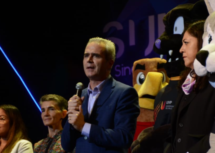 Universidades, comprometidas con el desarrollo tecnológico y científico