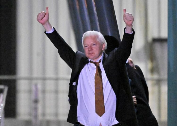 Assange romperá su silencio 3 meses después su liberación