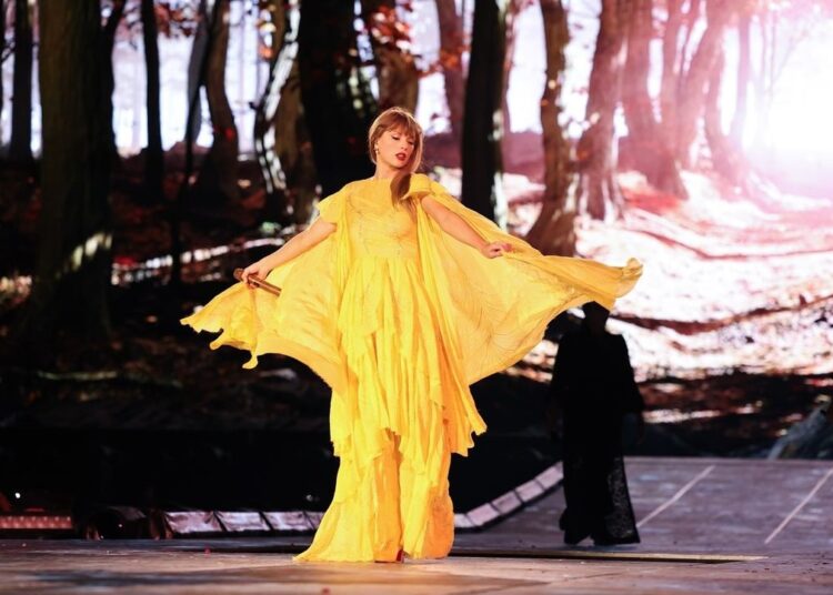 Taylor Swift anuncia que votará por Kamala Harris