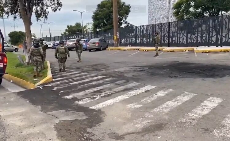 SSP confirma quema de vehículo con restos humanos frente al C5
