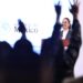 Sheinbaum promete estilo propio y conciliación en primera conferencia “mañanera”