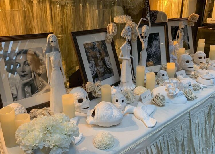 «Divas» Dolores del Río, María Félix, Frida y Lola Flores, juntas en altar en Madrid