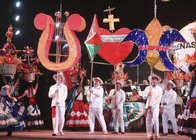 Brasil y Oaxaca como invitados, inauguran el Festival Cervantino