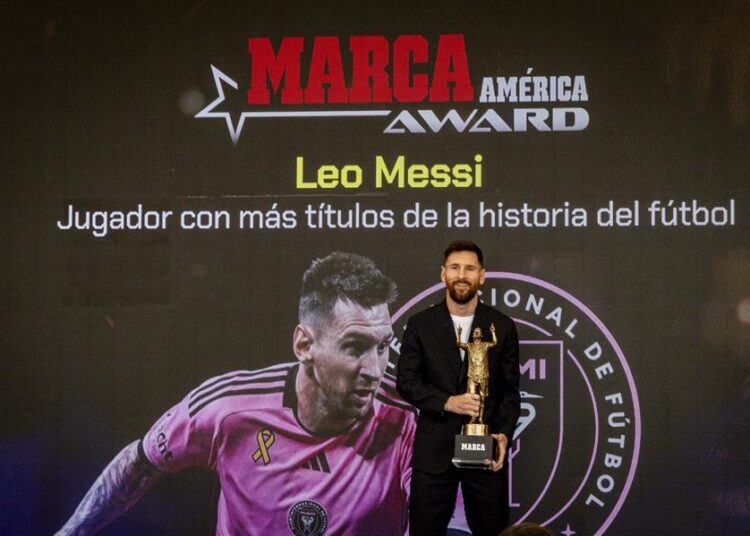 Messi afirma que se siente «bien físicamente» al recibir Premio Marca América