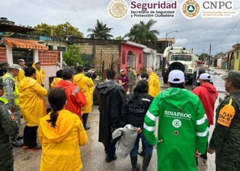 Autoridades federales, estatales y municipales realizan recorridos de evaluación y atención en Quintana Roo, por el paso de la tormenta tropical Nadine