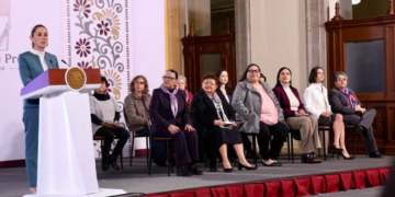 Sheinbaum presenta iniciativas para ampliar derechos de las mujeres