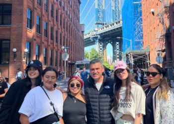 Estudiantes de la UAG participan en New York Fashion Week