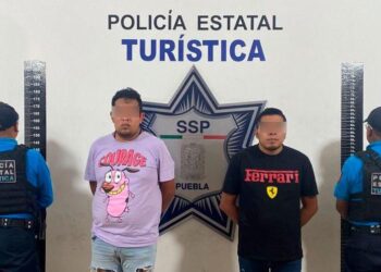 Detiene SSP a dos hombres por robo a una usuaria de RUTA