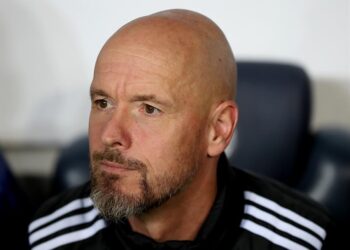 El Manchester United despide a Ten Hag