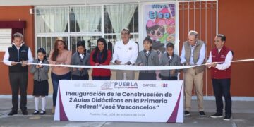 Céspedes inaugura espacios educativos de Primaria José Vasconcelos