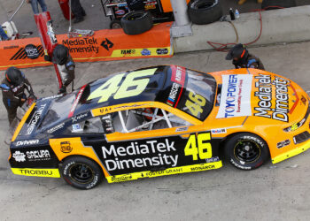 Resultado adverso en Puebla quita a Vences pase a la final de NASCAR México