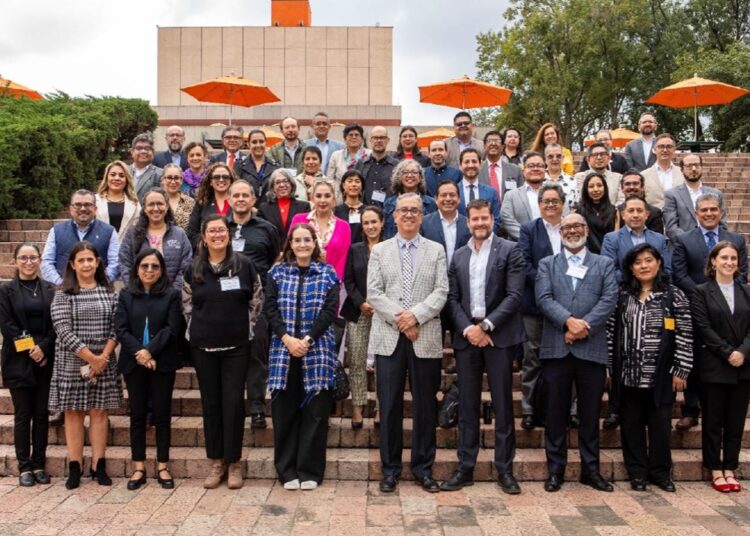 Directivo de Anáhuac impulsa innovación en 4º Encuentro de Directores de Comunicación CONEICC