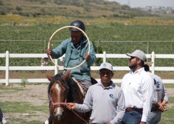 Centro Integral Ecuestre El Capricho ha ayudado a más de mil 500 familias