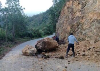 Reportan afectaciones por fuertes lluvias en municipios de la Sierra Norte