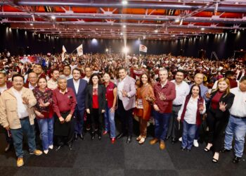 En la primera Asamblea Informativa Morena presentó la Campaña Súmate