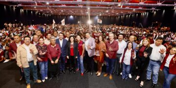 En la primera Asamblea Informativa Morena presentó la Campaña Súmate
