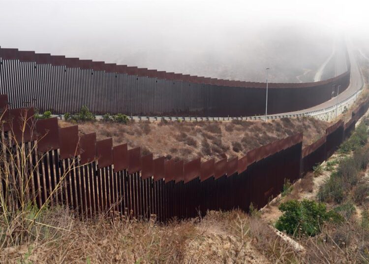 «Los ríos de gente» desaparecieron en la frontera de EE.UU. con México