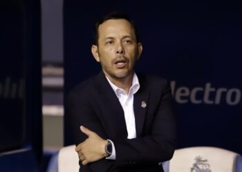 Necaxa despide a Eduardo Fentanes por malos resultados