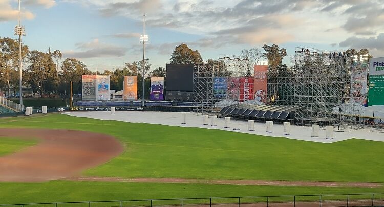 Luis Miguel regresa a Puebla con espectáculo en Estadio Hermanos Serdán