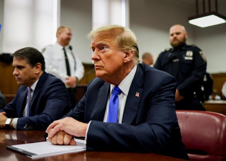 Jueza de Trump figura como su posible Fiscal General si gana