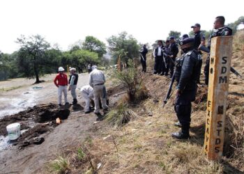 Gobierno de AMLO registró 35 tomas clandestinas de combustible cada día