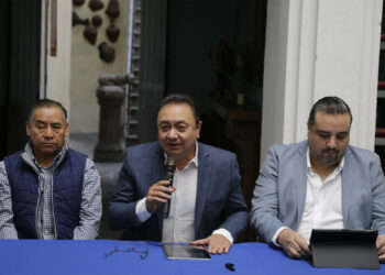 Felipe Velázquez se suma a los aspirantes por la dirigencia estatal del PAN