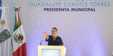 Lupita Cuautle rinde protesta como alcaldesa de San Andrés Cholula
