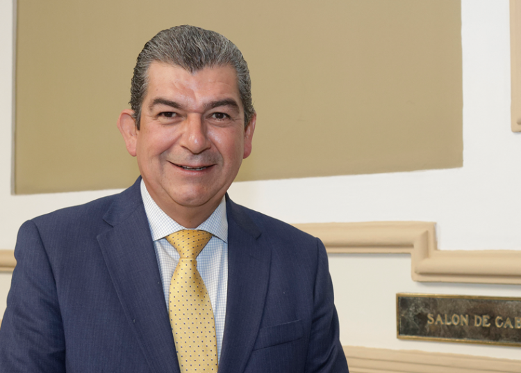 Carlos Montiel pide denunciar anomalías en cobros de espectáculos en gestión pasada