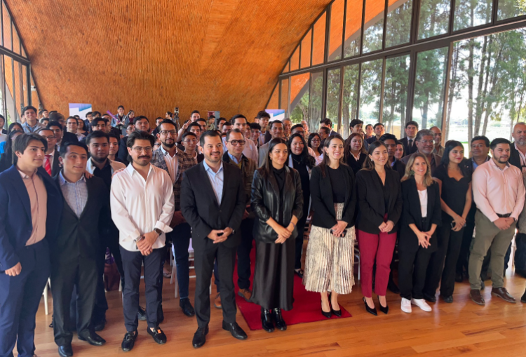 Con ElectroHack 2024, gobierno estatal impulsa innovación energética en Puebla