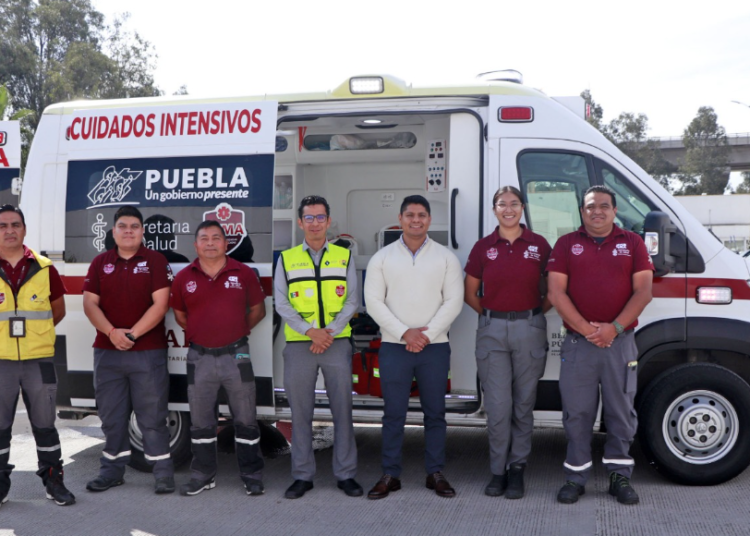 Omar Muñoz firma convenio con SUMA