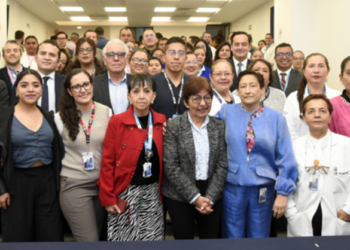 Lilia Cedillo celebra logros del Hospital Universitario de Puebla
