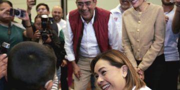 Salomón Céspedes y Gaby Bonilla entregan aparatos ortopédicos y ayudas funcionales