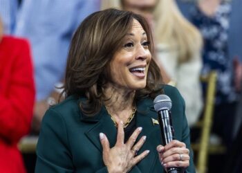 Harris anunciará agenda para hacer que latinos alcancen el sueño americano