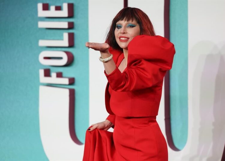 Lady Gaga lanza perturbador video de su nuevo sencillo ‘Disease’