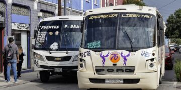 Analizan petición de incremento a tarifa del transporte público