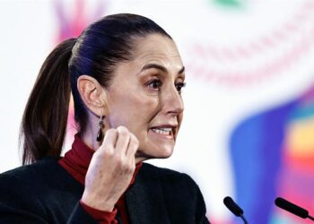 Sheinbaum critica al INE por presupuesto de elecciones judiciales
